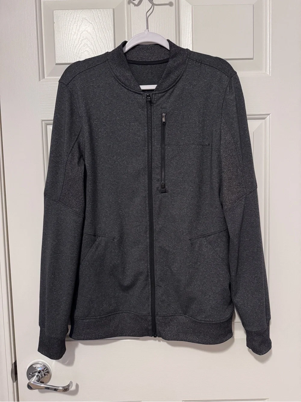 🍋Lululemon Men's Charcoal Heather Bomber Jacket